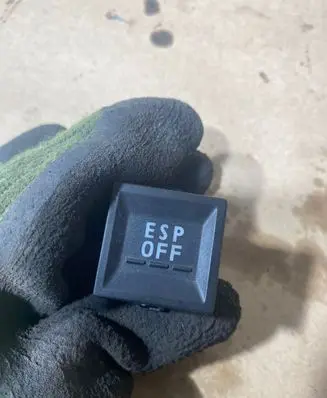 ESP (stability program) switch