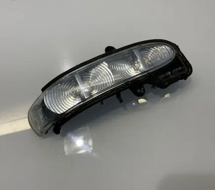 Mercedes-Benz E W211 Mirror indicator light A2038201221 2038201221