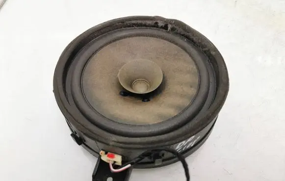 Mitsubishi Grandis Front door speaker MR986442 EAS16P651C6 06315C4c