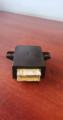 BMW 7 E38 Steering rack control module 8352494