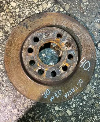 Skoda Octavia Mk2 (1Z) Front brake disc