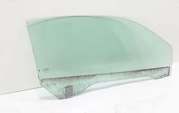 Renault Megane III Front door window/glass (coupe) 803000017R