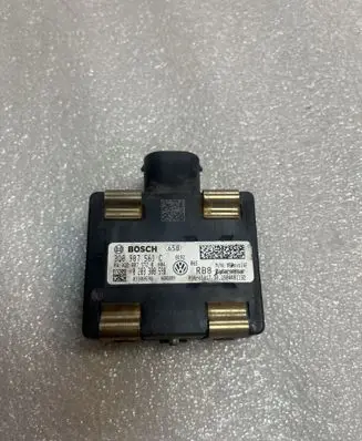 Volkswagen PASSAT B8 Distronic sensor radar 3Q0907561C