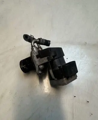 Mercedes-Benz B W245 EGR valve A6401401860