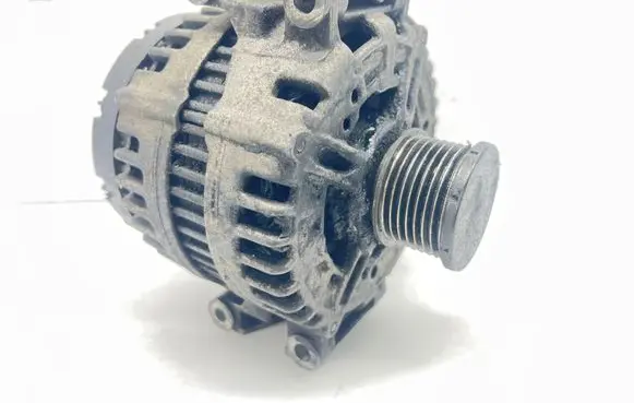 Mercedes-Benz ML W164 Generator/alternator A0131547002