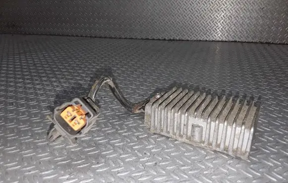 Mazda RX8 Coolant fan relay 0567770770