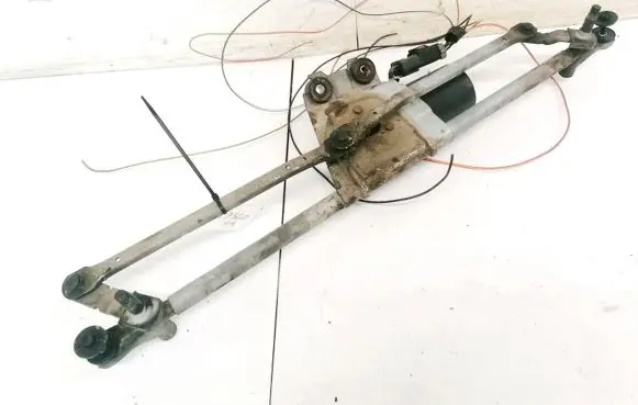 Jeep Cherokee Front wiper linkage and motor