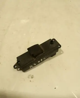Mazda 3 I Electric window control switch 03123111