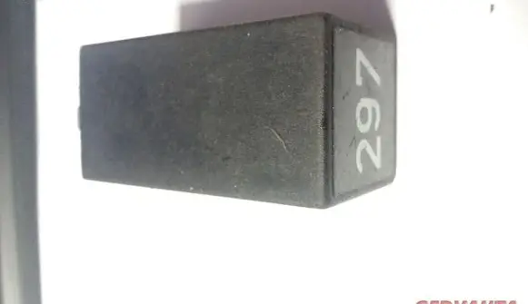 Audi A6 S6 C5 4B Other relay 443927351B