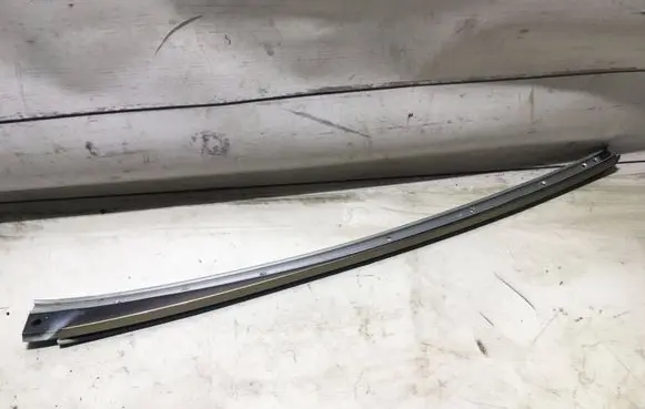 Mercedes-Benz SL R129 Windshield trim