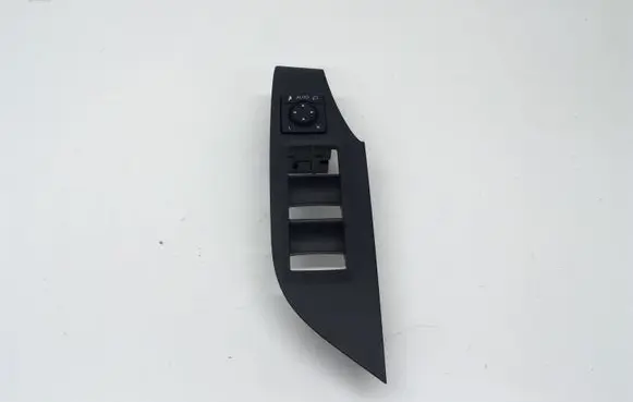 Toyota RAV 4 (XA50) Mirror switch trim 7423242220