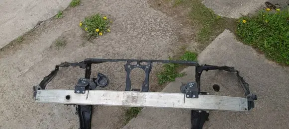 Mercedes-Benz E W211 Radiator support slam panel 