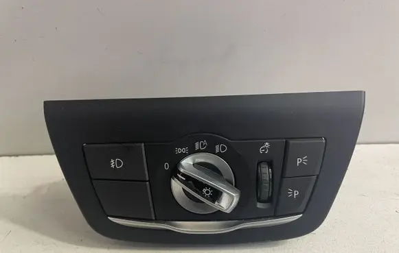 BMW X3 G01 Light switch 9472964
