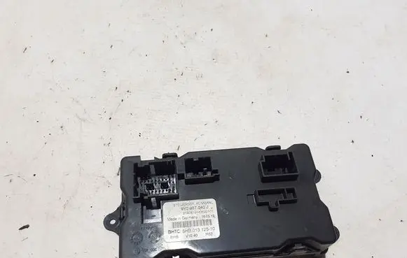 Porsche Cayenne (9Y0 9Y3) Air conditioning/heating control unit 9Y0907040J