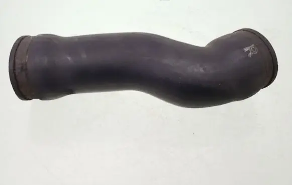 Volkswagen Golf III Intercooler hose/pipe 1H0145834D