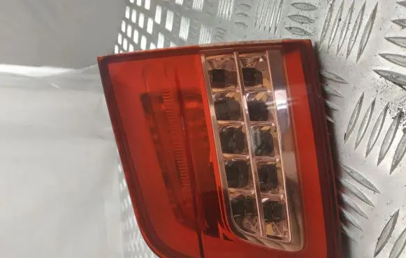 Citroen C5 Tailgate rear/tail lights 9687582980