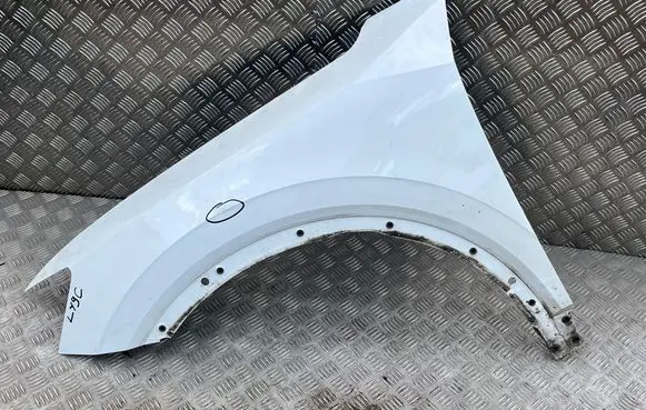 Audi Q2 - Fender