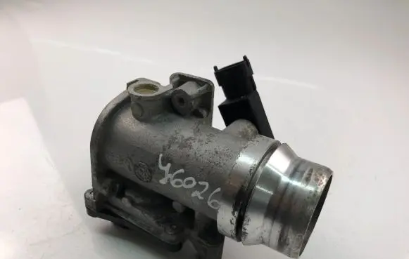 Renault Scenic III - Grand scenic III Throttle valve 161A05457R