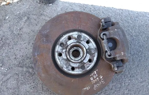 Peugeot 3008 II Front wheel hub