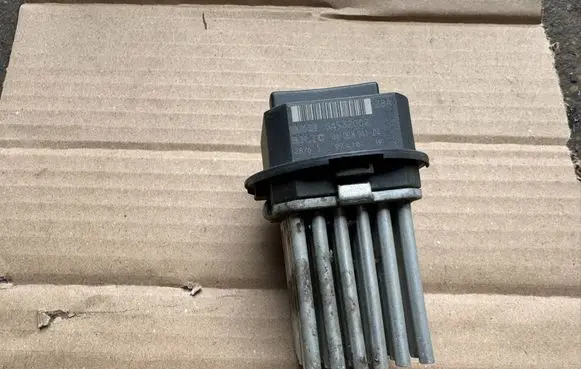 Citroen C5 Heater blower motor/fan resistor G4532002 5HL00894104