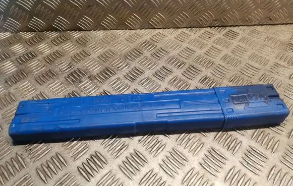 BMW 5 E60 E61 Tool box 1095457