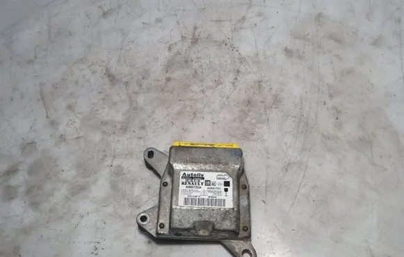 Nissan Primastar Airbag control unit/module 8200272534
