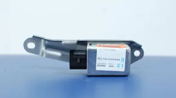 Subaru Tribeca Airbag deployment crash/impact sensor 98236XA00A
