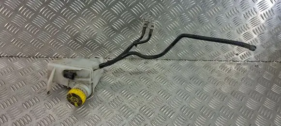 Jeep Renegade Brake fluid reservoir 