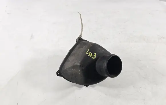 Volkswagen Corrado Middle muffler/silencer 535145752