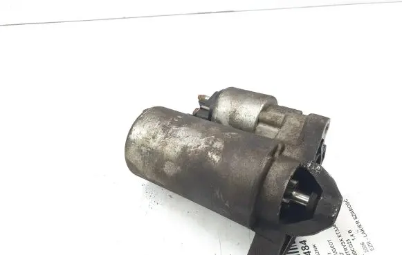 Peugeot 207 Starter motor 9647982880