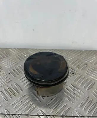 Audi A8 S8 D4 4H Piston 84P43