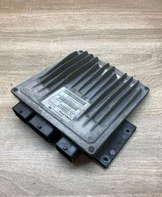 Renault Megane II Engine control unit/module ECU 8200399038 8200513163
