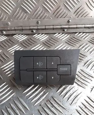 Peugeot Boxer Headlight level height control switch 7354213530
