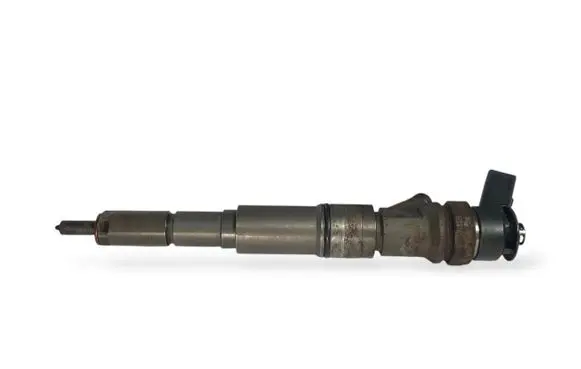 BMW 5 E60 E61 Fuel injector 7794652