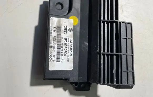 Audi A6 S6 C6 4F Power management control unit 4F0907280A