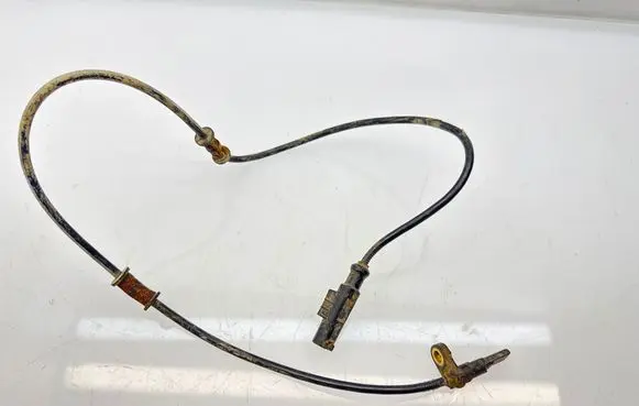 Subaru Legacy ABS rear brake sensor 27540AG04