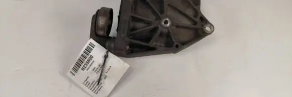 Cadillac Escalade A/C compressor mount bracket 12554026