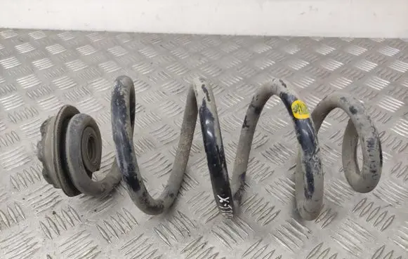 Nissan X-Trail T31 Rear coil spring
