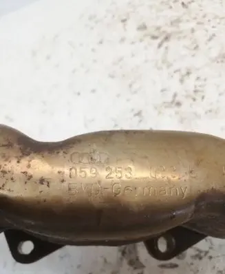 Audi A4 S4 B8 8K Exhaust manifold 059253033L