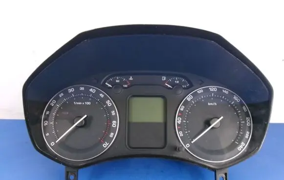 Skoda Octavia Mk2 (1Z) Speedometer (instrument cluster) 1Z0920800A