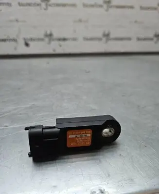 Nissan X-Trail T32 Air pressure sensor 0281002958 8200685363 H8200758731
