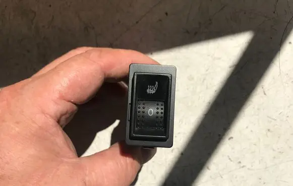 Skoda Superb B5 (3U) Seat heating switch 3U0963563