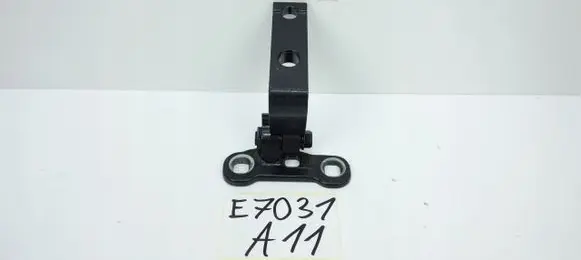 Volvo XC90 Front door upper hinge 31424585