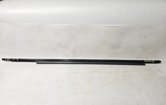 BMW 5 G30 G31 G38 Sliding door rubber seal 