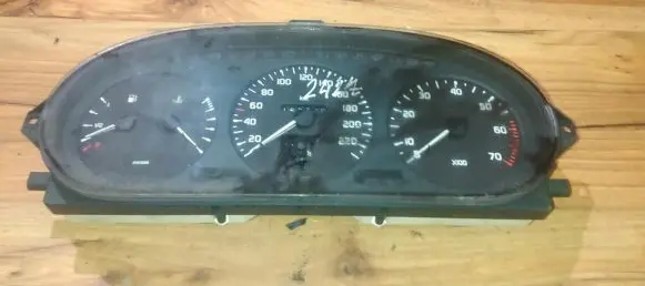 Renault Megane I Speedometer (instrument cluster) 77007839644
