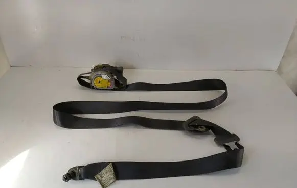 Toyota RAV 4 (XA20) Front seatbelt 7J3550P 467053 183022