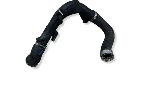 Volkswagen Tiguan Intercooler hose/pipe 5N0145770A