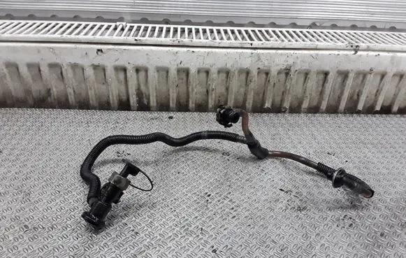 Mercedes-Benz C W202 Fuel line/pipe/hose 