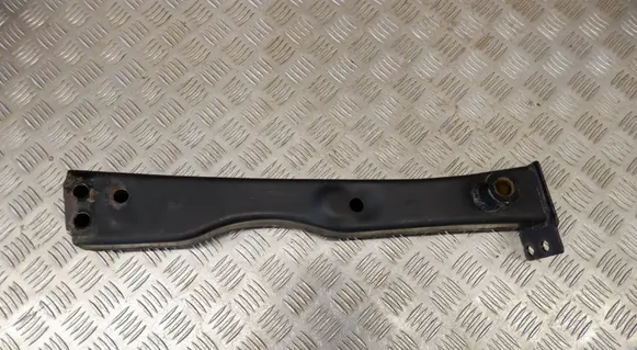 Radiator support slam panel bracket