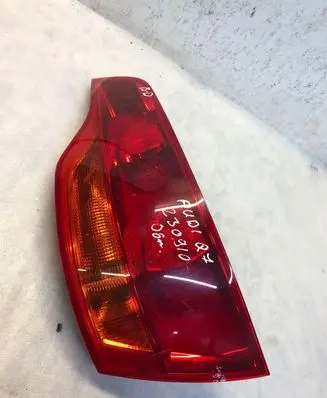 Audi Q7 4L Tailgate rear/tail lights 027330202